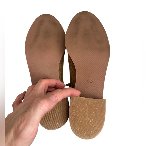 Anthro Matisse Pronto Side Cut Suede Panther Ankle Boot Sz 8 - Picture 5 of 7